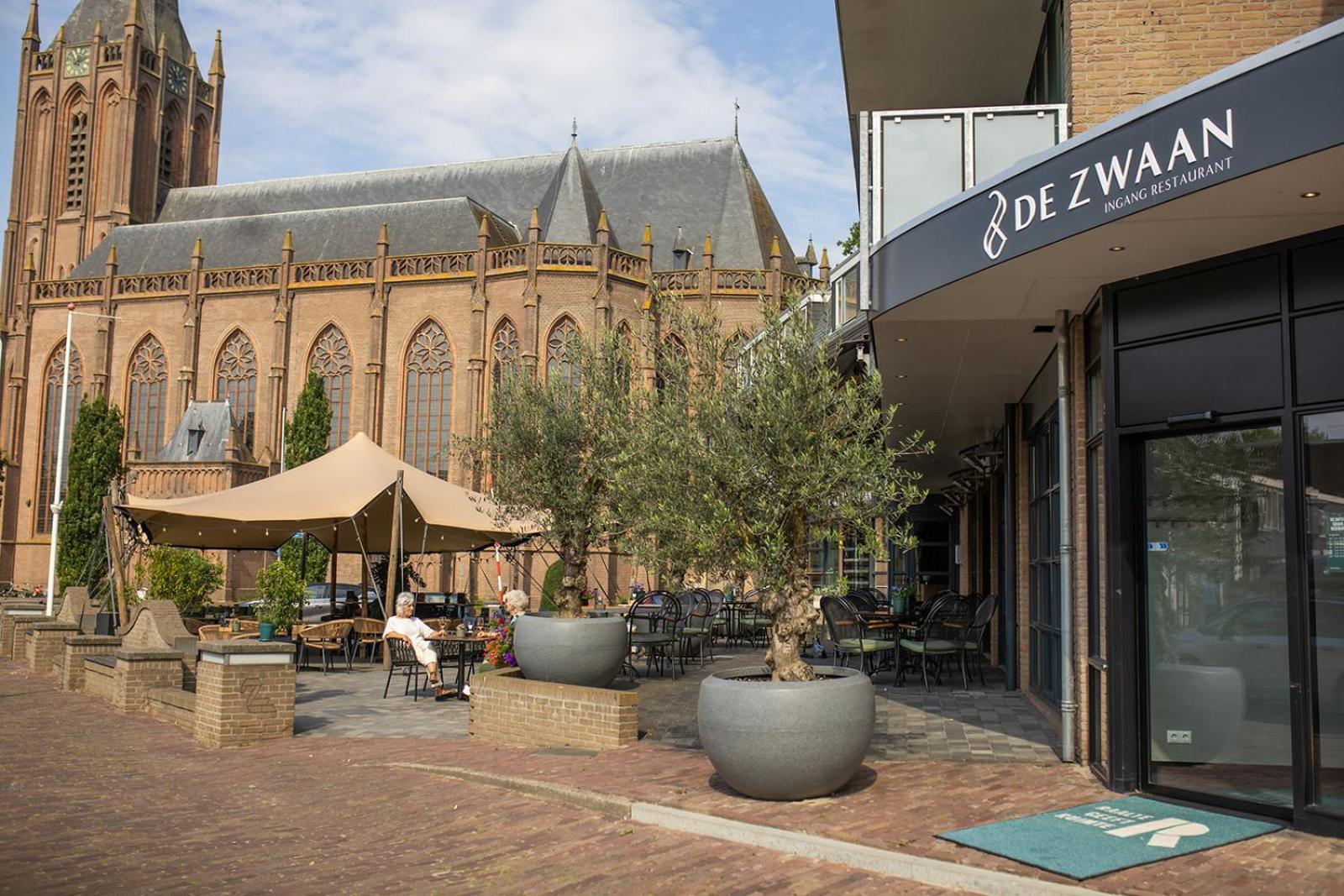 Hotel Restaurant De Zwaan Raalte Eksteriør bilde