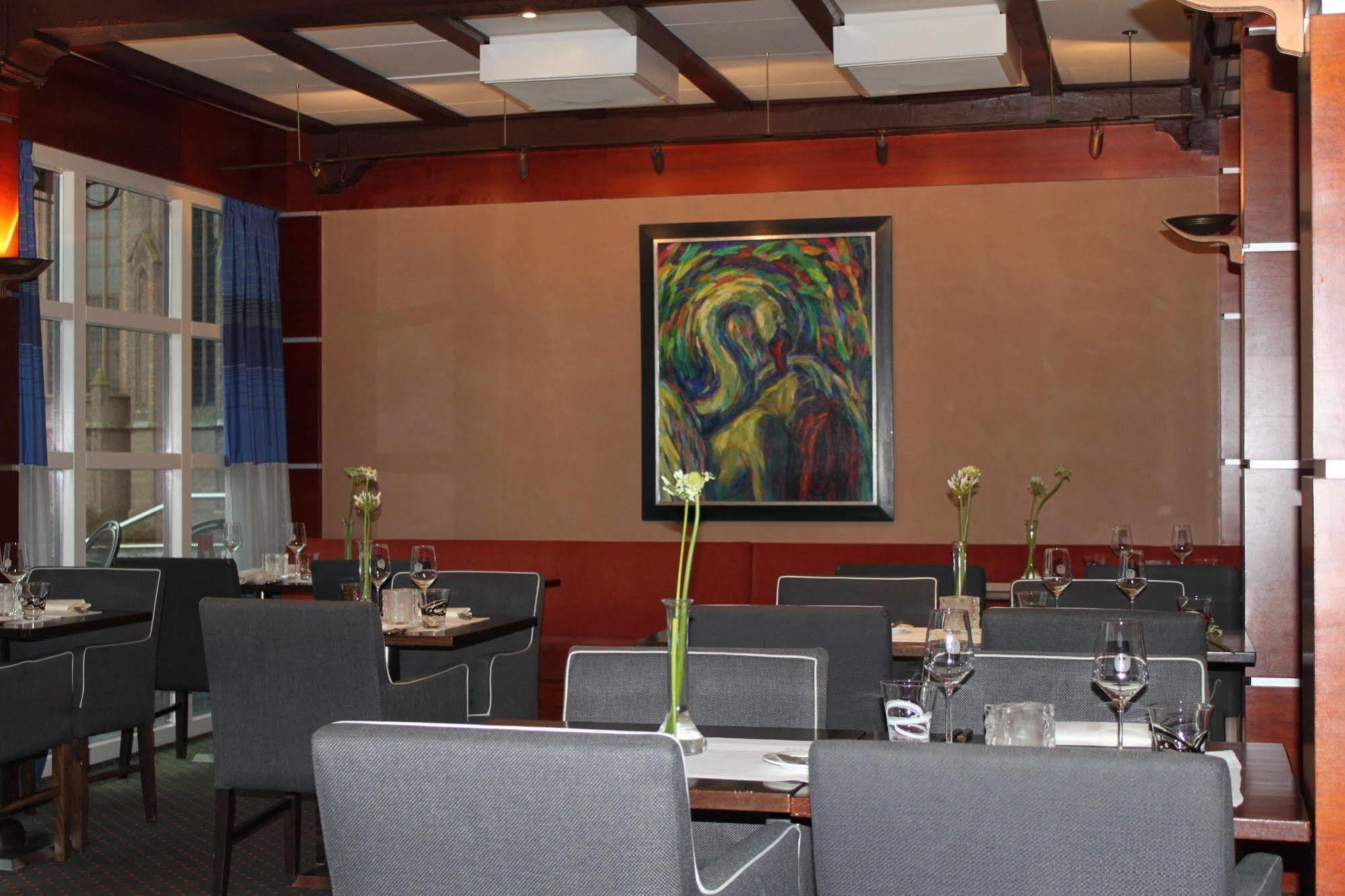 Hotel Restaurant De Zwaan Raalte Eksteriør bilde